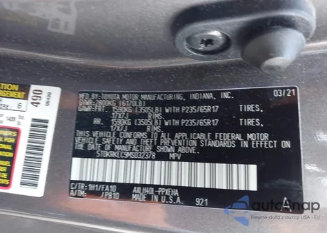 2021 Toyota Sienna Le z USA, uszkodzony, nr VIN 5TDKRKEC9MS032378